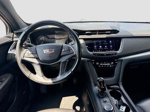 Used 2021 Cadillac XT5 Luxury image 23