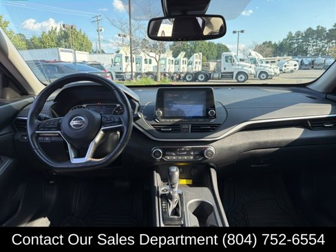 Used 2019 Nissan Altima 2.5 SV image 16
