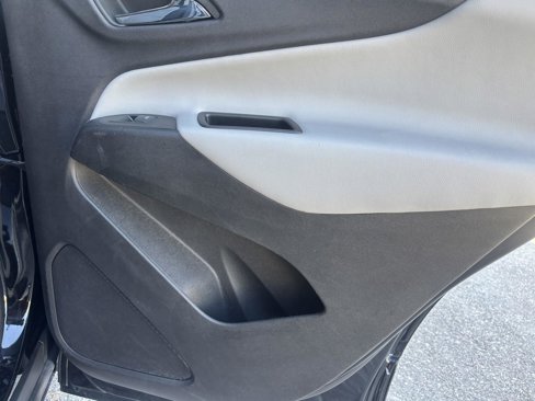 Used 2022 Chevrolet Equinox LT image 31