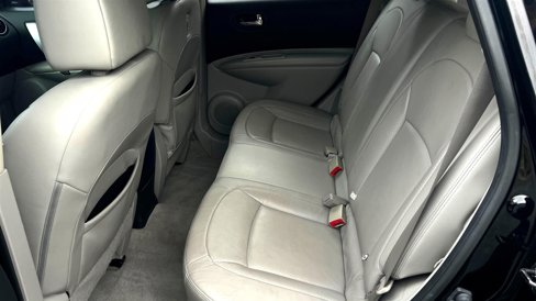 Used 2011 Nissan Rogue SV w/ SL Pkg image 10