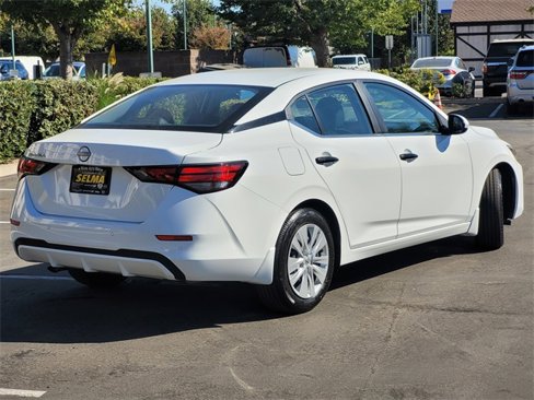Used 2024 Nissan Sentra S image 5