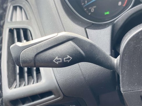 Used 2012 Ford Focus SEL image 21