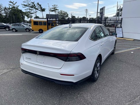 Used 2024 Honda Accord EX image 5