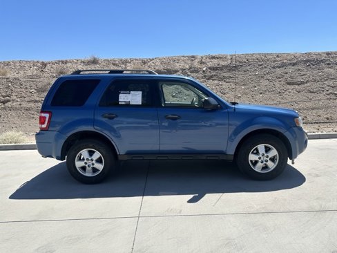 Used 2010 Ford Escape XLT image 5