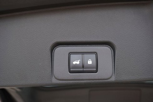 Used 2024 Nissan Rogue SV image 21