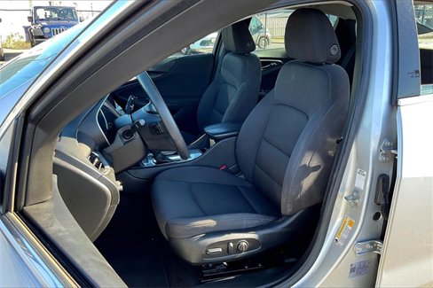 Used 2022 Chevrolet Malibu LT image 25