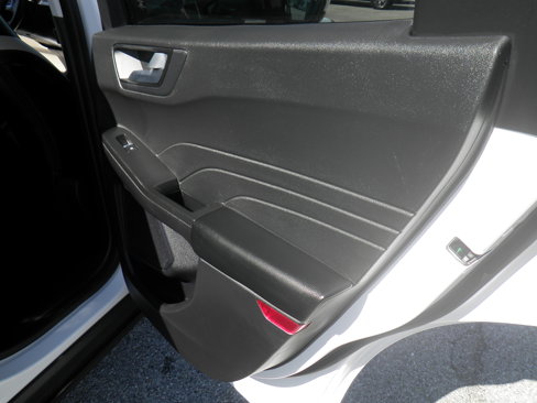 Certified 2022 Ford Escape SEL image 24