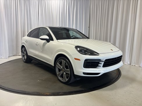 Certified 2023 Porsche Cayenne S image 16
