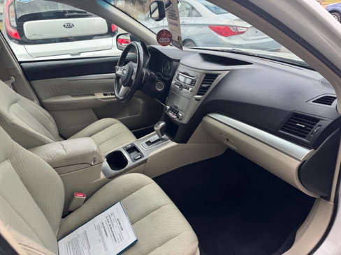 Used 2010 Subaru Legacy 2.5i Premium w/ Popular Equipment Group 2C image 20
