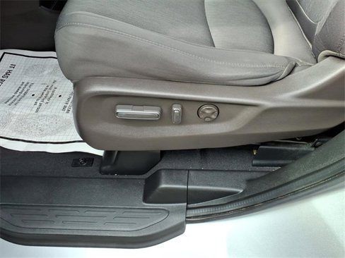 Used 2021 Honda Odyssey EX image 4