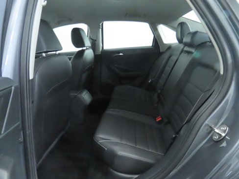 Certified 2024 Volkswagen Jetta SE image 22