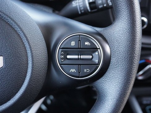 Used 2023 Kia Soul LX w/ LX Technology Package image 43