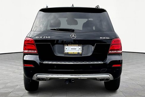 Used 2015 Mercedes-Benz GLK 250 BlueTEC 4MATIC image 4