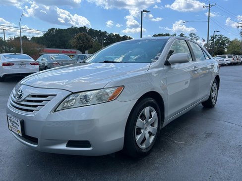 Used 2009 Toyota Camry LE image 4