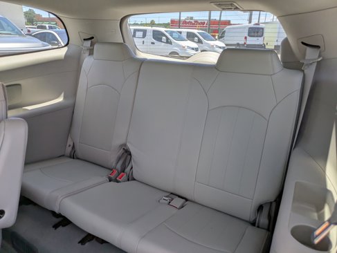 Used 2017 Buick Enclave Premium image 13