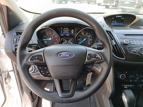 Used 2018 Ford Escape SE image 22
