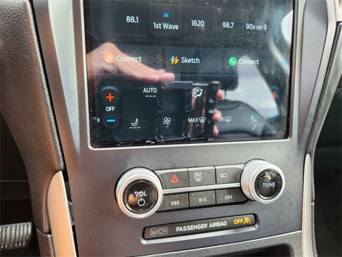 Used 2023 Ford Edge SEL image 27