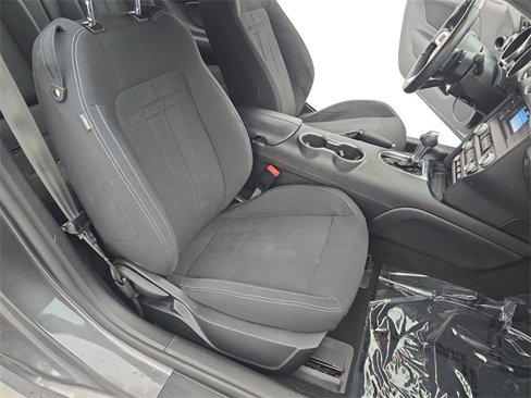 Used 2020 Ford Mustang Coupe image 9