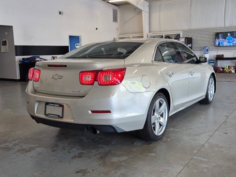 Used 2014 Chevrolet Malibu LTZ image 2