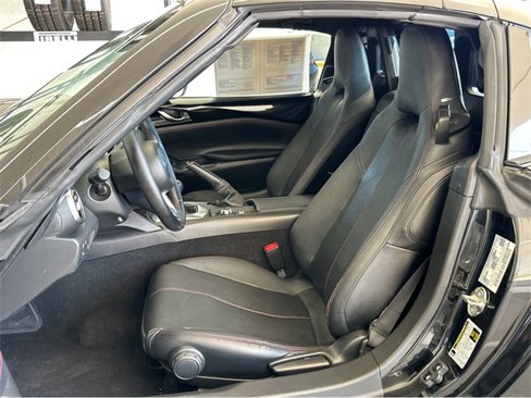 Used 2017 MAZDA MX-5 Miata RF Grand Touring image 13