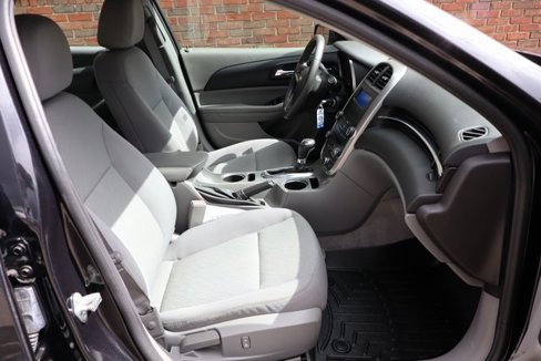 Used 2015 Chevrolet Malibu LS image 36