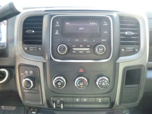 Used 2017 RAM 2500 Tradesman w/ Chrome Appearance Group image 9