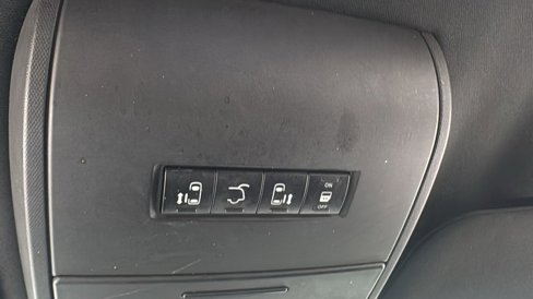Used 2018 Dodge Grand Caravan GT image 33
