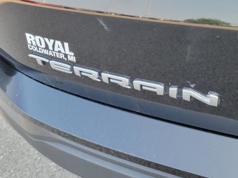 Certified 2023 GMC Terrain SLE image 7
