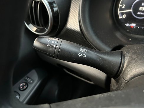 Used 2023 Nissan Kicks SV image 20