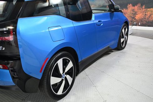 Used 2017 BMW i3 image 8