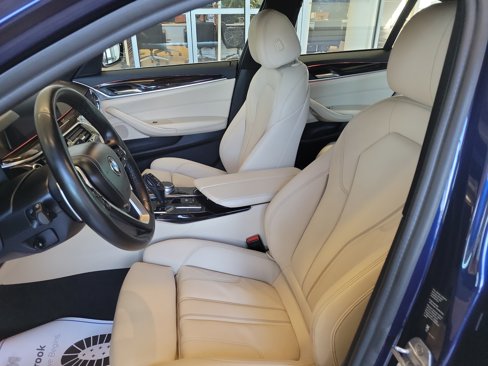Used 2019 BMW 530i xDrive image 14