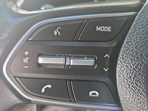 Used 2023 Hyundai Santa Fe SEL w/ Premium Package image 18