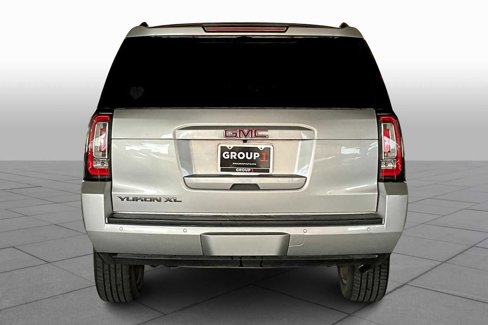 Used 2016 GMC Yukon XL SLE w/ Convenience Package image 4