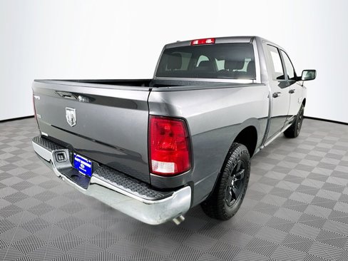 Used 2021 RAM 1500 Classic SLT image 5