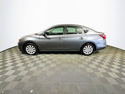 Used 2019 Nissan Sentra S image 5
