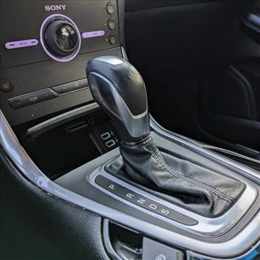 Used 2016 Ford Edge Titanium w/ Technology Package image 13