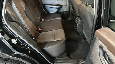 Used 2021 Nissan Rogue SV image 40