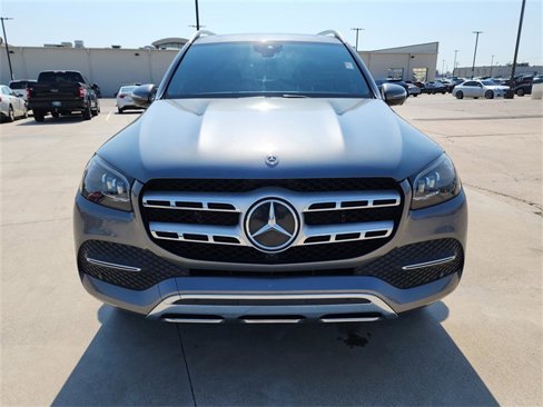 Used 2020 Mercedes-Benz GLS 450 4MATIC image 2