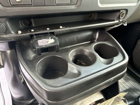 Used 2005 Chevrolet Express 3500 image 18