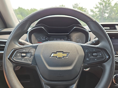 Used 2023 Chevrolet TrailBlazer LT w/ Convenience Package image 18