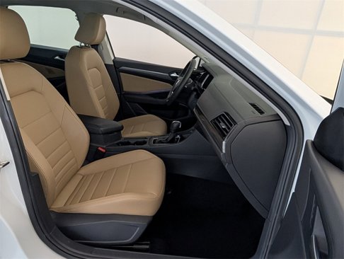 Used 2021 Volkswagen Jetta SEL image 15