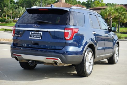 Used 2017 Ford Explorer Limited w/ Equipment Group 301A image 6