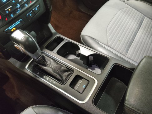 Used 2019 Ford Escape SE image 26