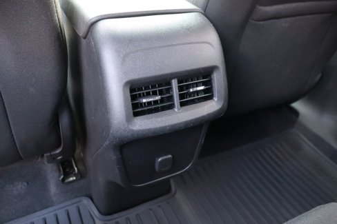 Used 2018 Chevrolet Equinox LT image 35