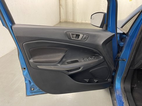 Used 2020 Ford EcoSport SE image 18