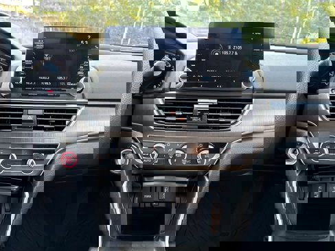 Used 2020 Honda Accord LX image 18