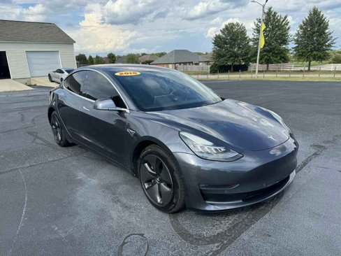 Used 2018 Tesla Model 3 Long Range image 7