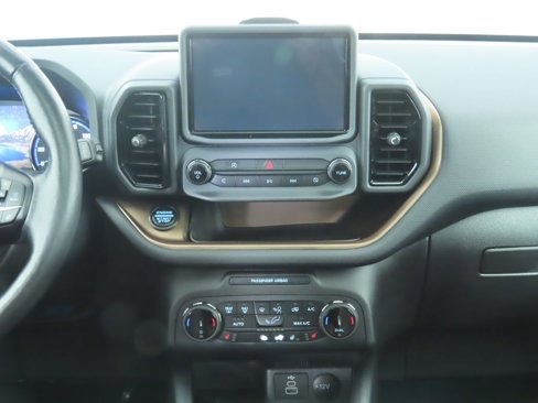 Used 2023 Ford Bronco Sport Outer Banks w/ Tech Package image 14