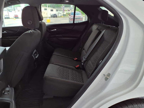Used 2023 Chevrolet Equinox LT w/ LPO, Floor Liner Package image 9