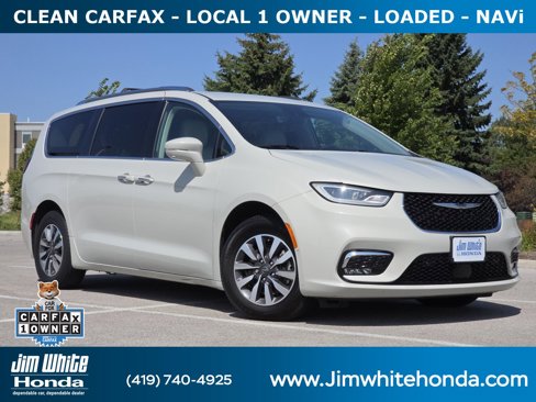 Used 2021 Chrysler Pacifica Touring-L w/ Premium & Safety Sphere Group image 1